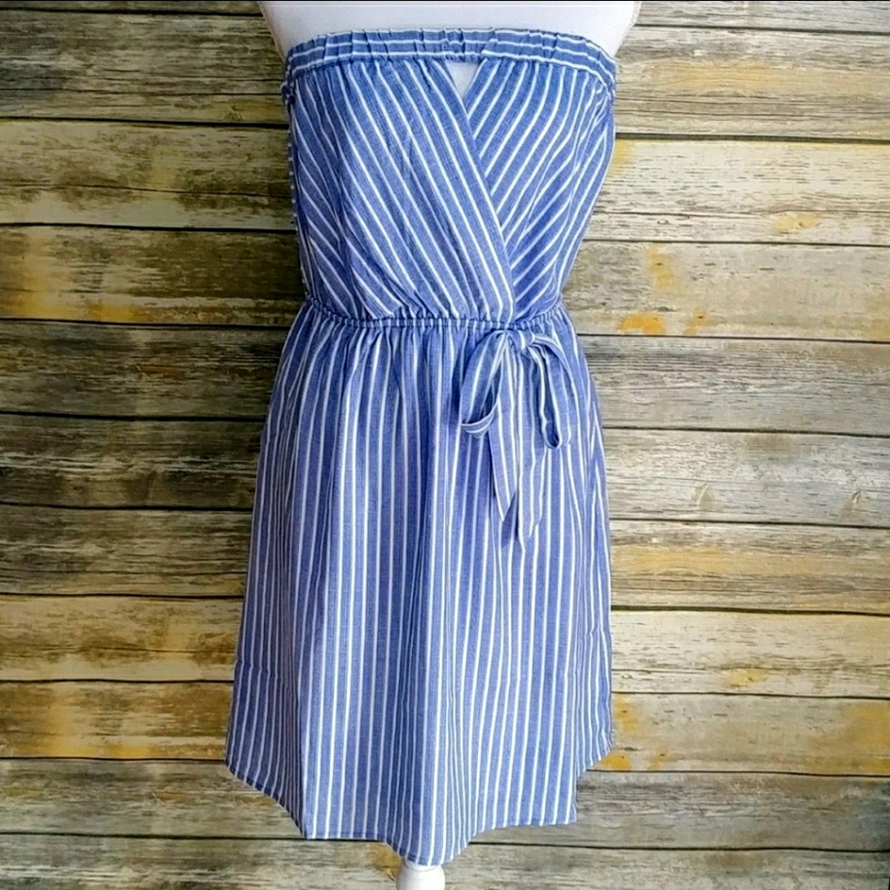 NWT Monteau Striped Strapless Dress
